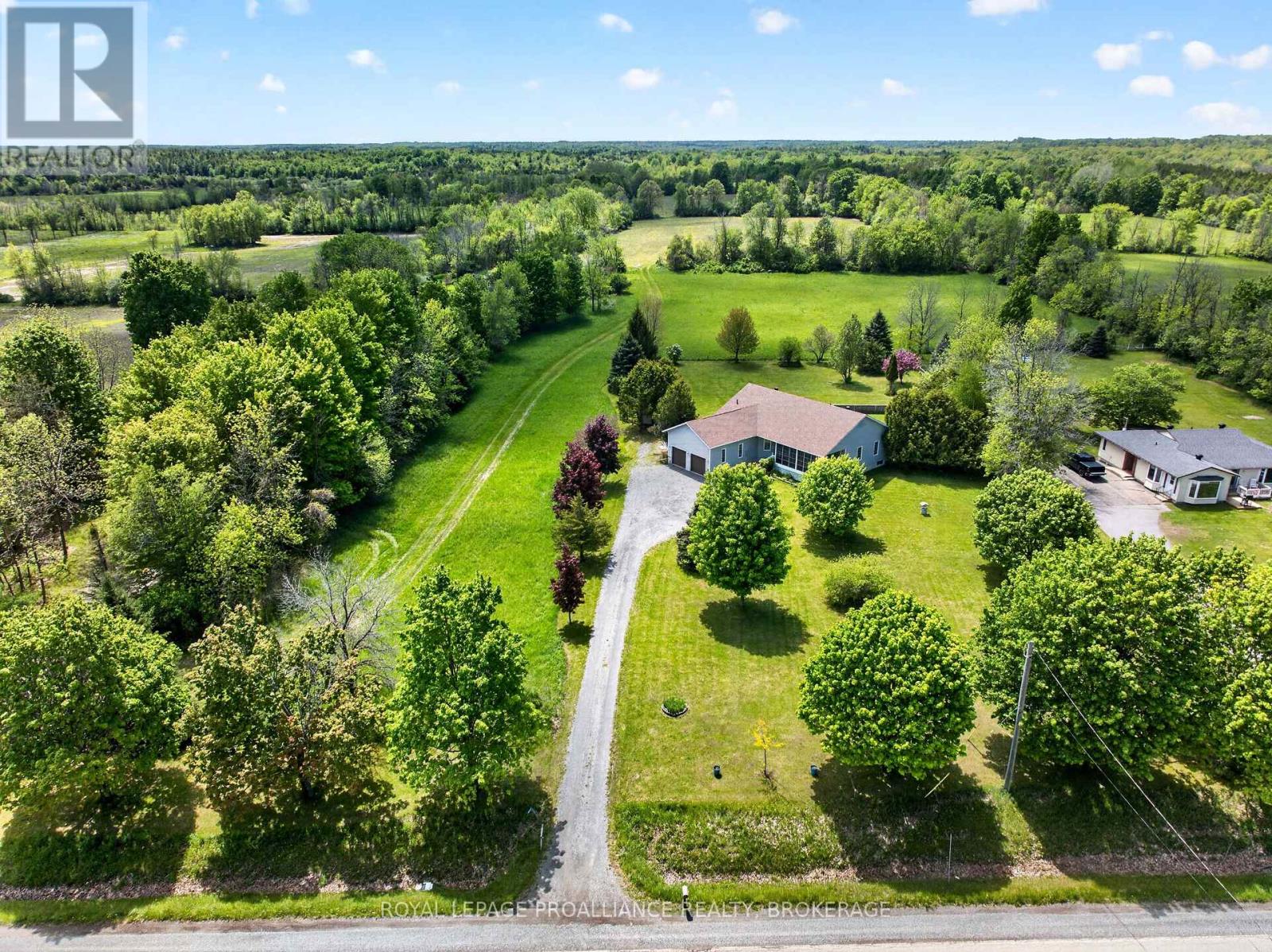 9727 Highway 42, Rideau Lakes, Ontario  K0G 1X0 - Photo 3 - X12751278