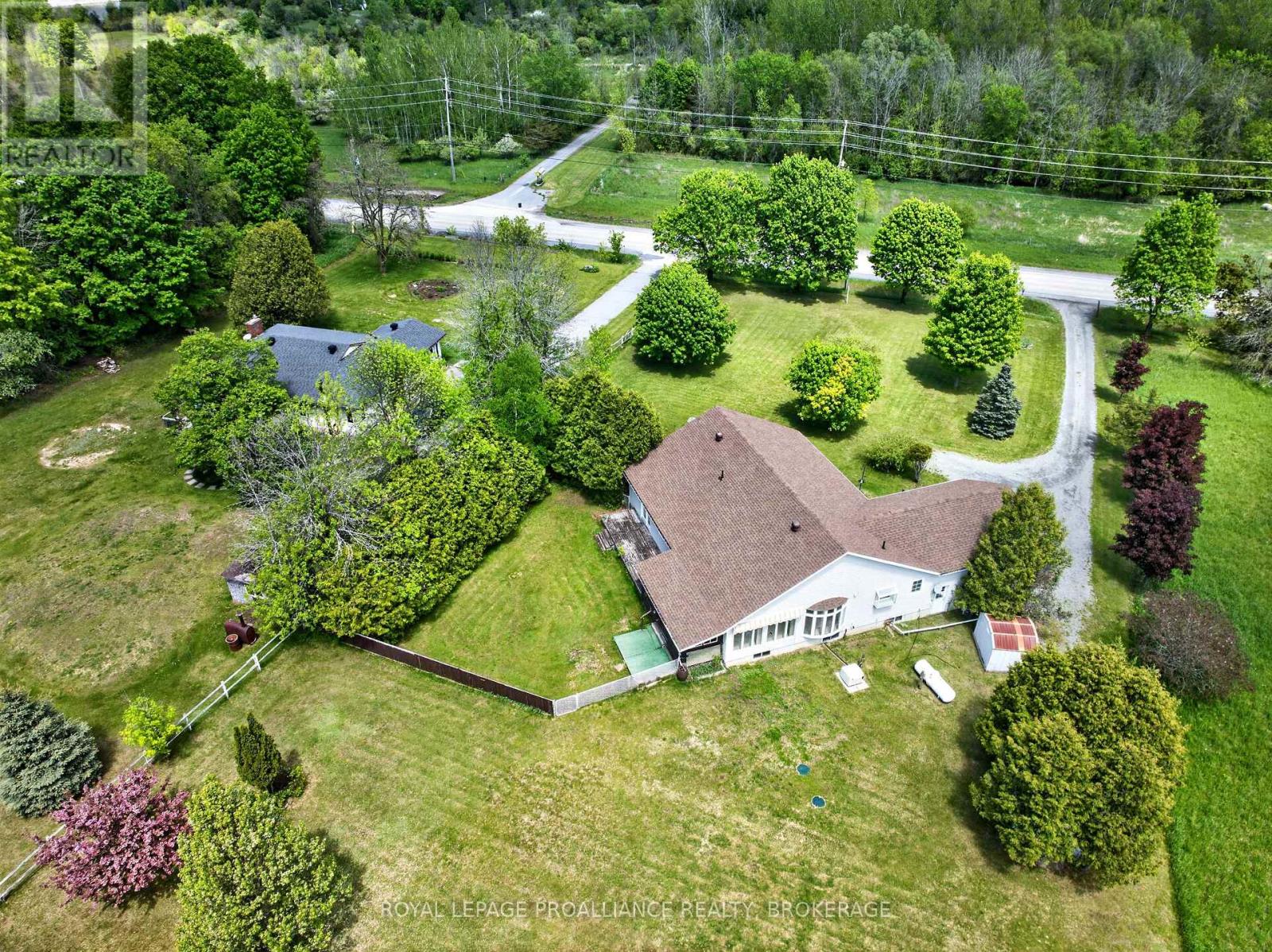 9727 Highway 42, Rideau Lakes, Ontario  K0G 1X0 - Photo 4 - X12751278