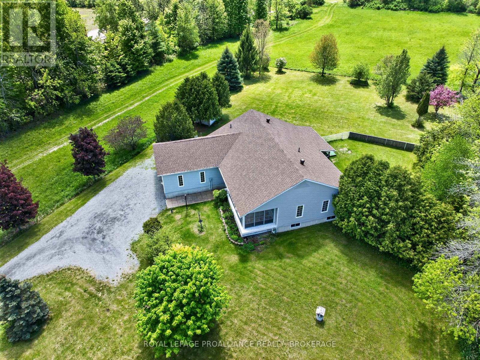 9727 Highway 42, Rideau Lakes, Ontario  K0G 1X0 - Photo 6 - X12751278
