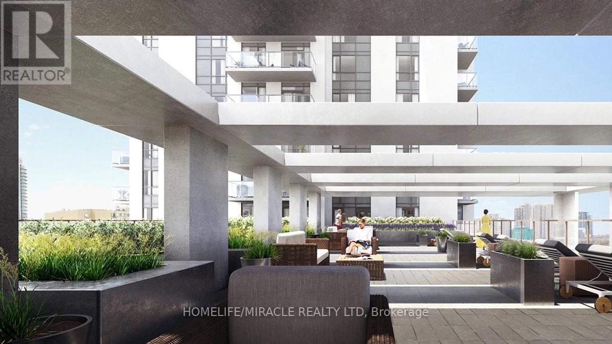 204 - 202 Burnhamthorpe Road E, Mississauga, Ontario  L5A 4L4 - Photo 11 - W13218474