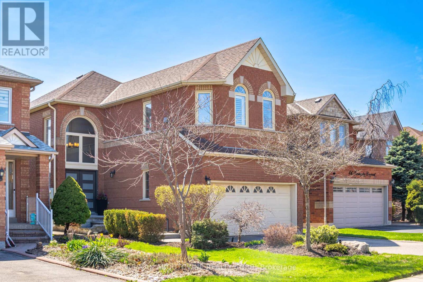 44 Banington Crescent, Brampton, Ontario  L7A 1G4 - Photo 3 - W13218502