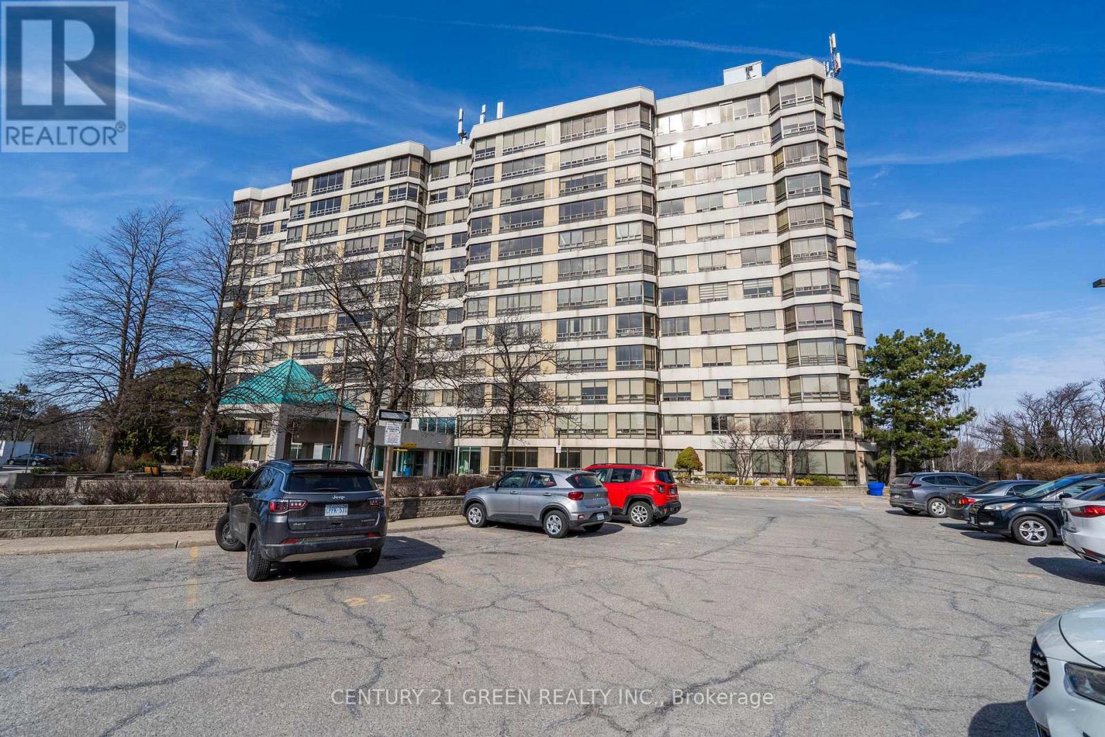 712 - 310 Mill Street S, Brampton, Ontario L6Y 3B1 - Photo 2 - W13218518