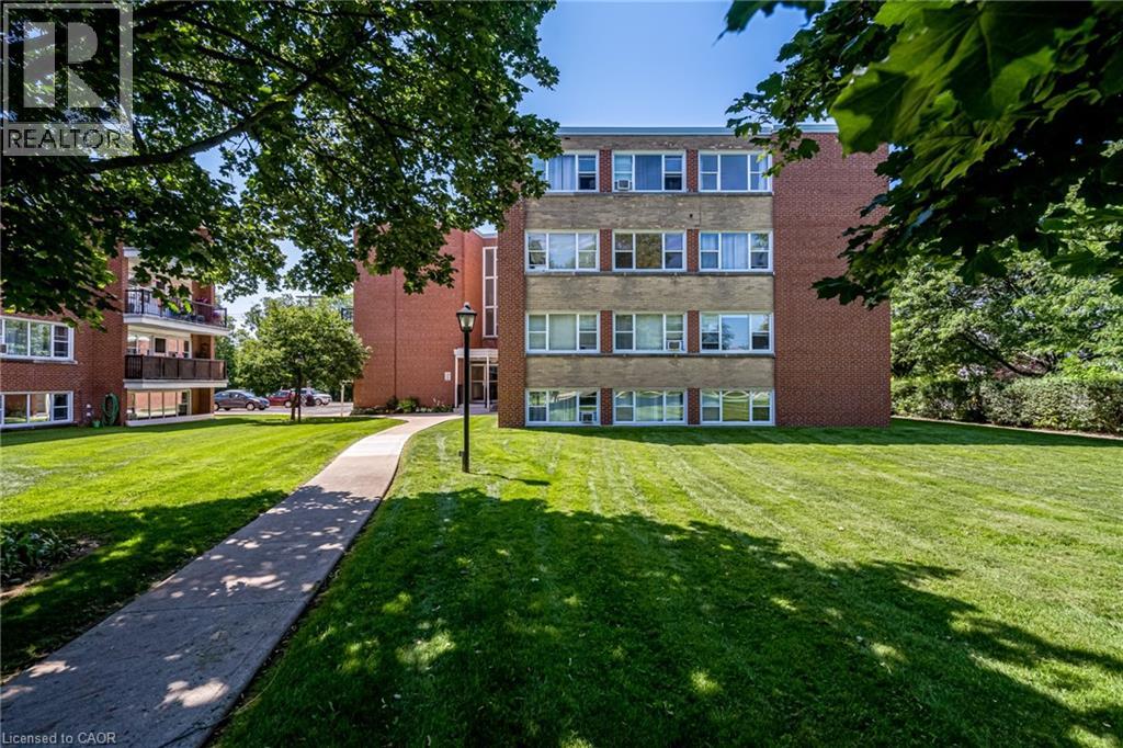 2052 Courtland Drive Unit# 403, Burlington, Ontario  L7R 1R8 - Photo 25 - 40831698