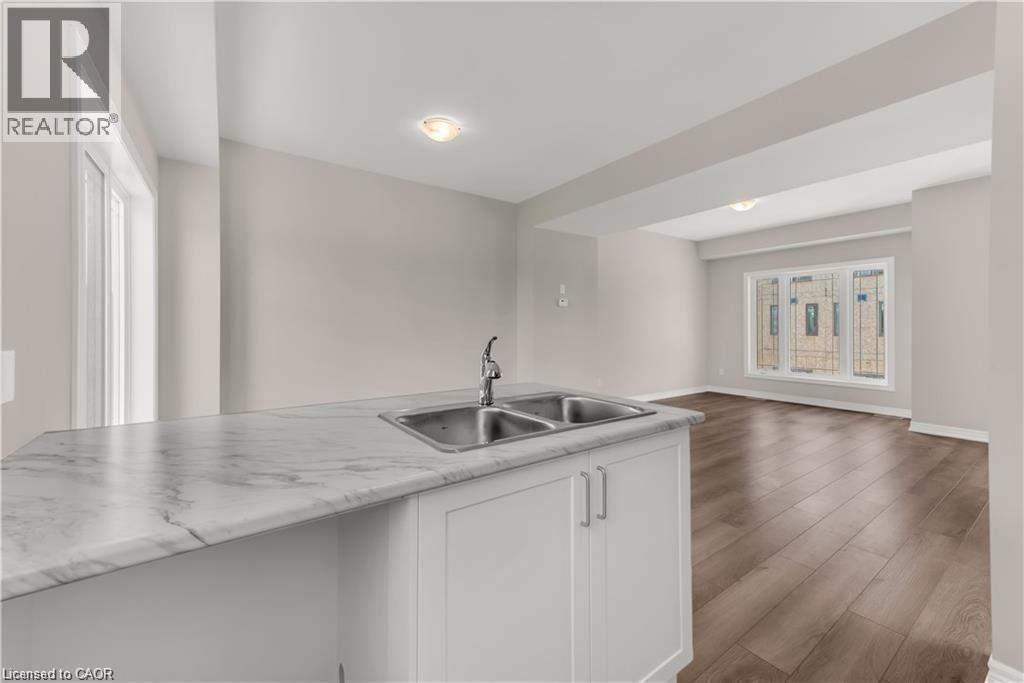 19 Picardy Drive Unit# 9, Hamilton, Ontario  L8J 0M7 - Photo 15 - 40835071