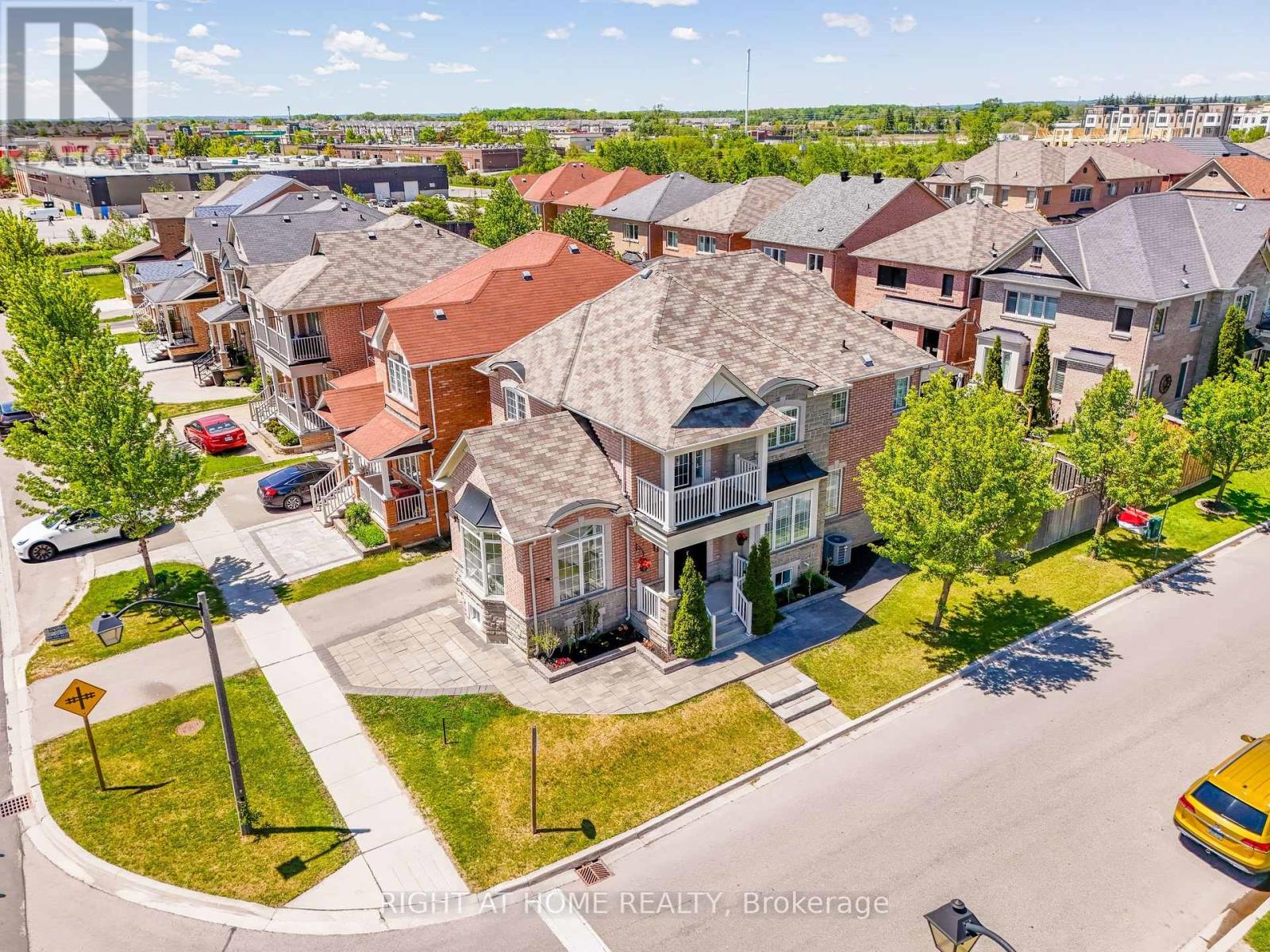 1396 Castlemore Avenue, Markham, Ontario  L6E 0H1 - Photo 45 - N13218390