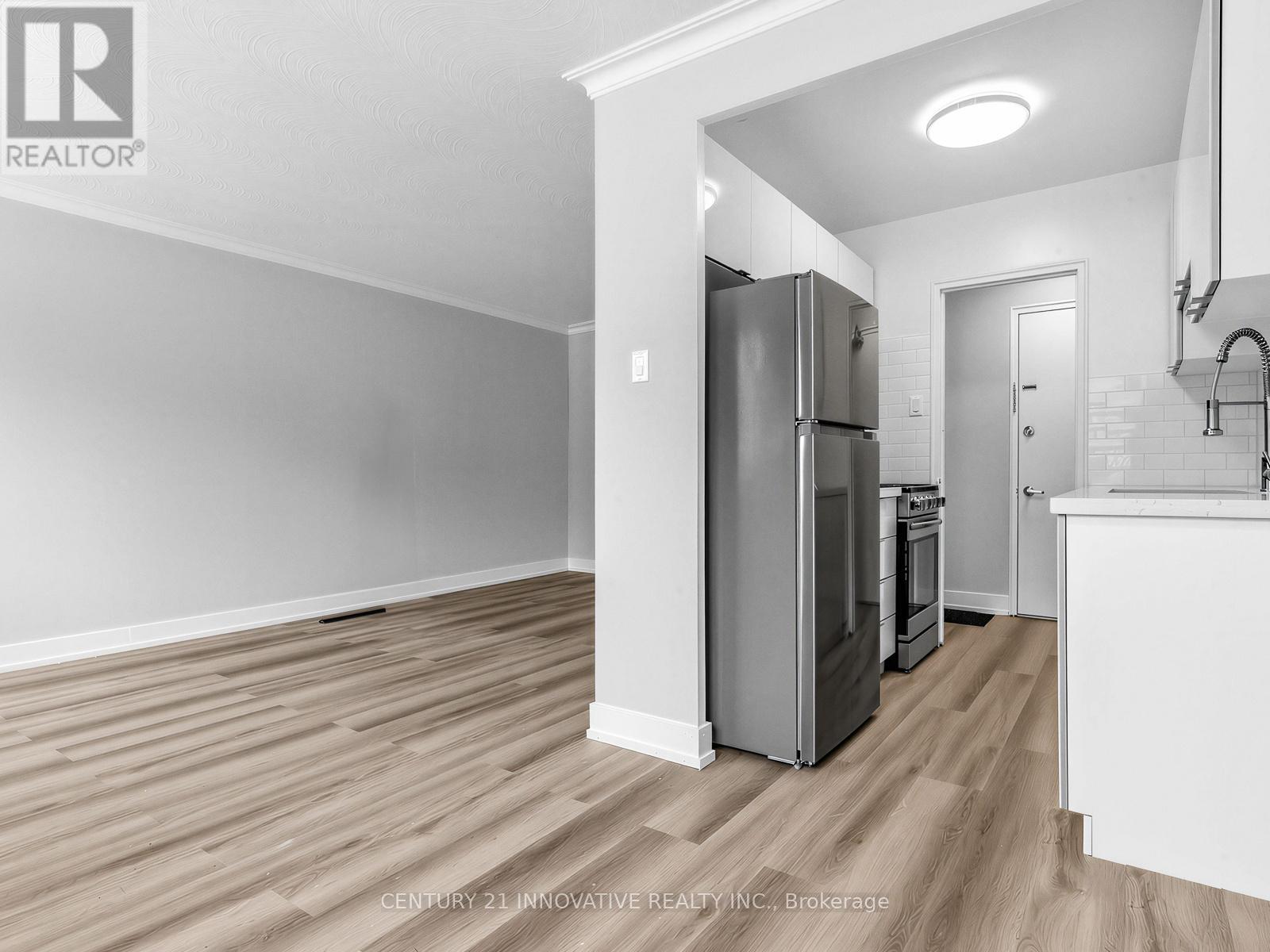 201 - 1243 Broadview Avenue, Toronto, Ontario  M4K 2T3 - Photo 10 - E13218542