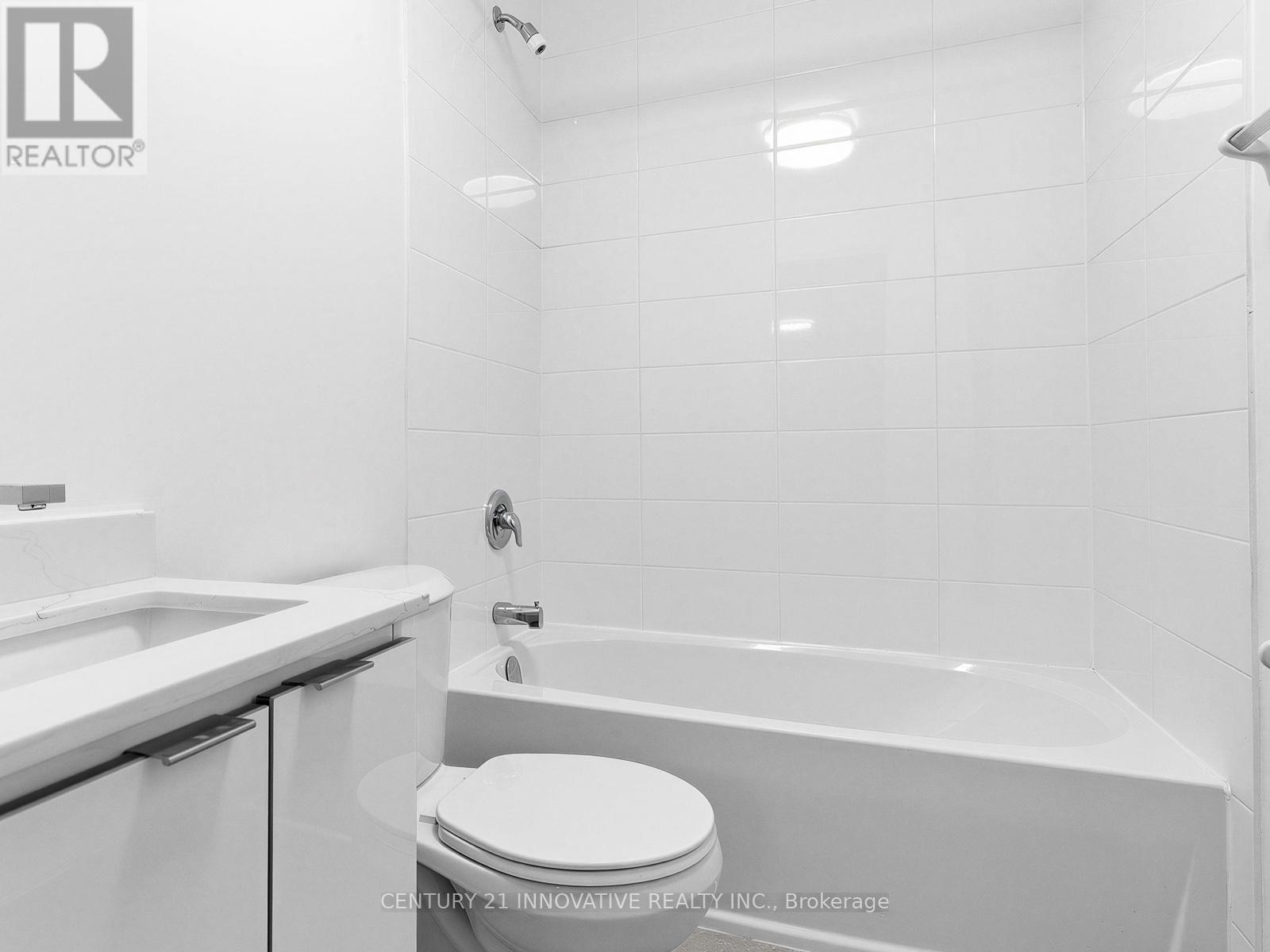 201 - 1243 Broadview Avenue, Toronto, Ontario  M4K 2T3 - Photo 11 - E13218542