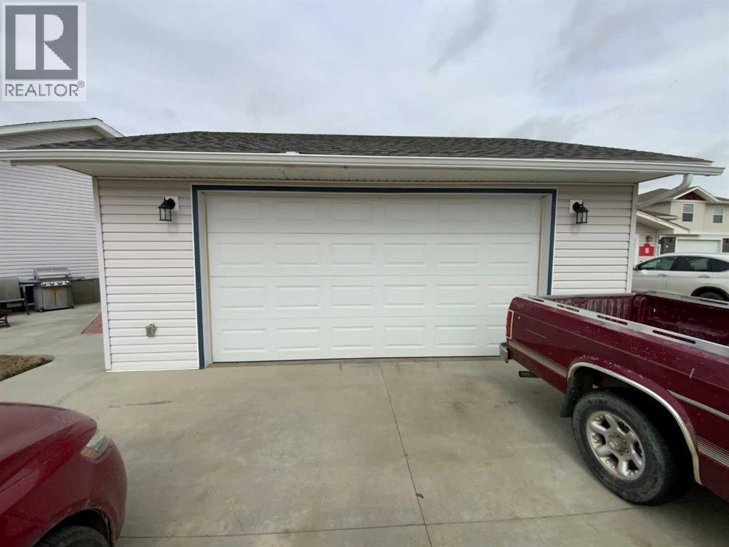 6 Cherry Lane Se, Three Hills, Alberta  T0M 2A0 - Photo 12 - A2300313