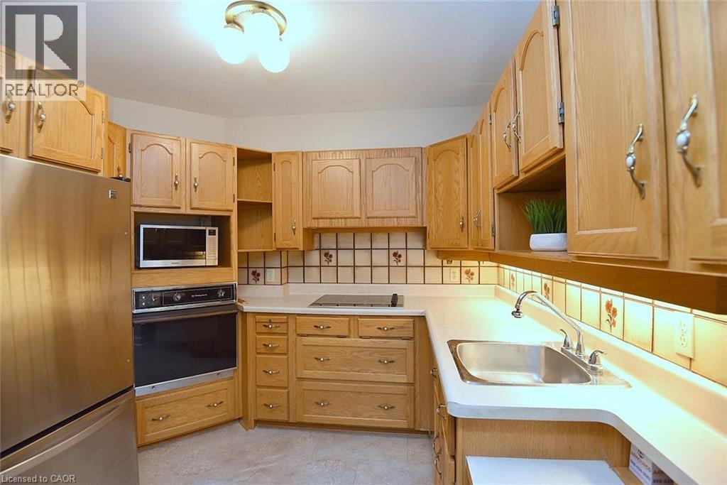 457 Woodview Road Unit# 7, Burlington, Ontario  L7N 2Z9 - Photo 17 - 40810460