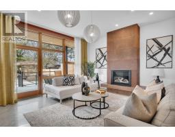 38 SMITHFIELD DRIVE, Toronto, Ontario