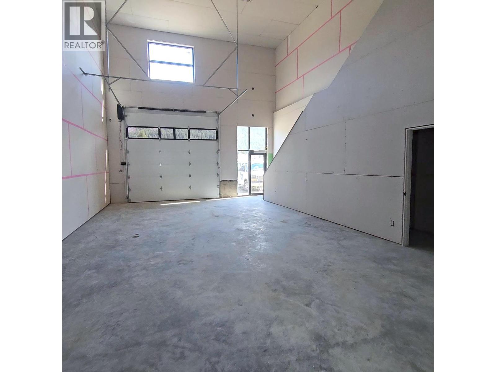 1002 Seed Frontage Road Unit# 10 Lot# Psl 10, Sicamous, British Columbia  V0E 2V4 - Photo 14 - 10373785