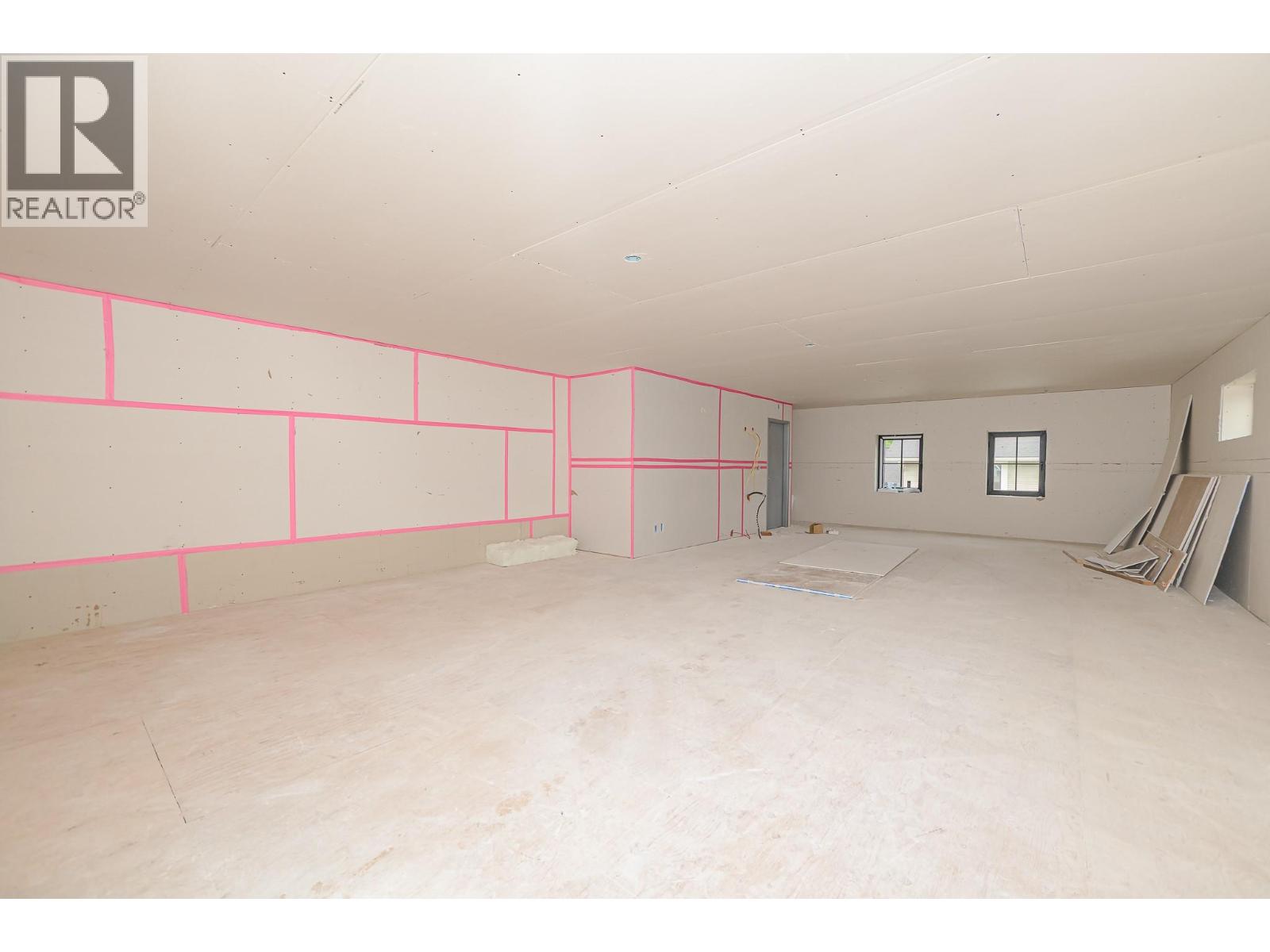 1002 Seed Frontage Road Unit# 10 Lot# Psl 10, Sicamous, British Columbia  V0E 2V4 - Photo 43 - 10373785