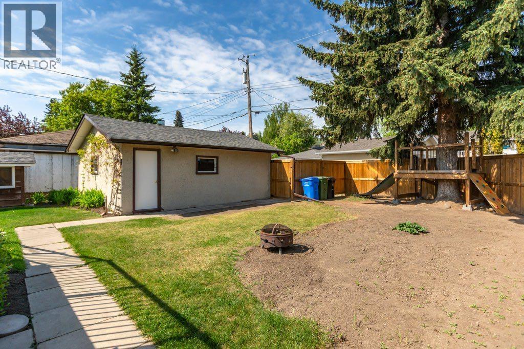 3447 Bonita Crescent Nw, Calgary, Alberta  T3B 1N8 - Photo 22 - A2310881