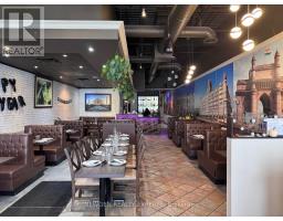 2525 HAMPSHIRE GATE, Oakville, Ontario