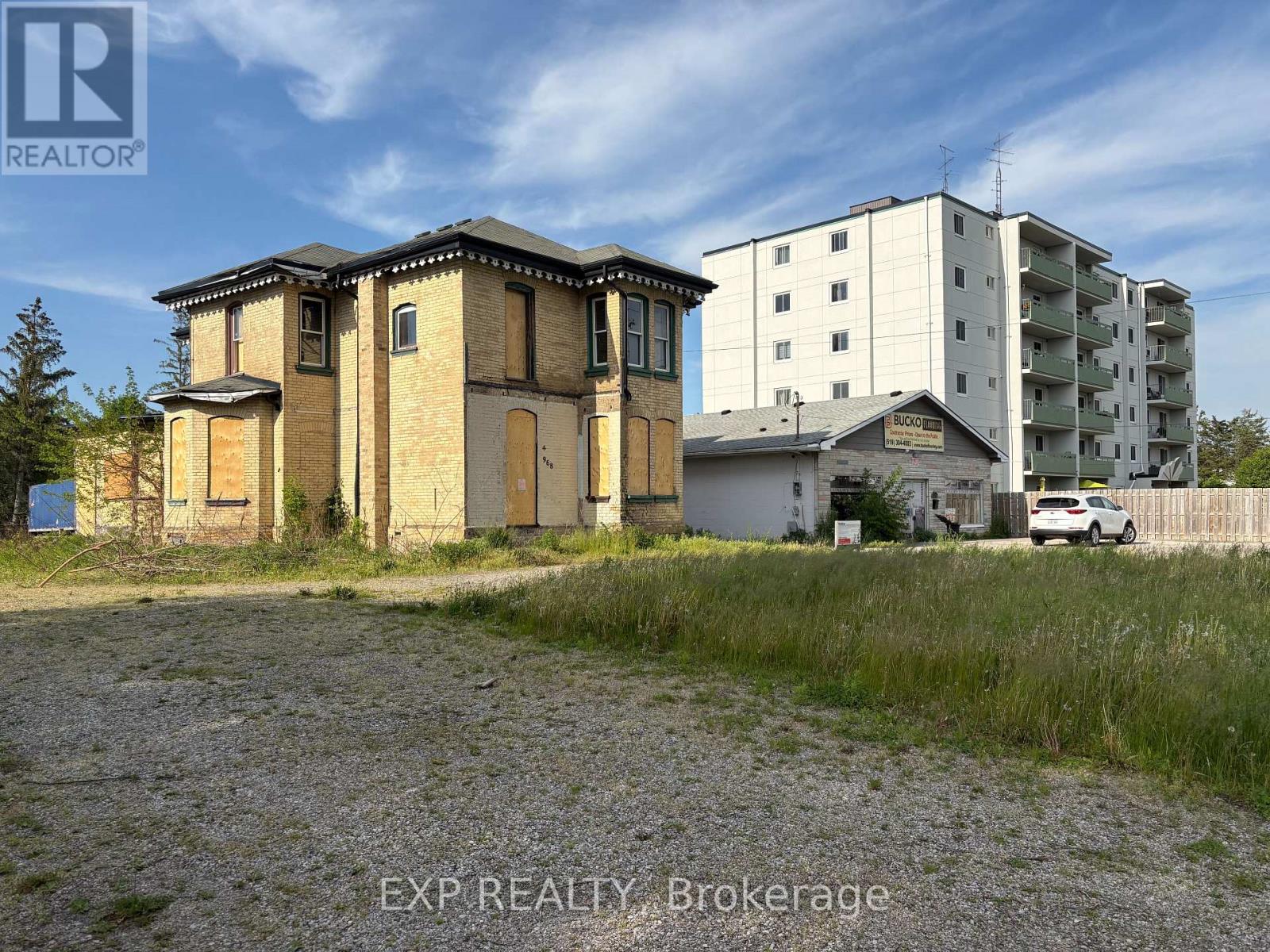 968 & 970 Colborne Street, Brantford, Ontario  N3S 3T4 - Photo 10 - X13218548