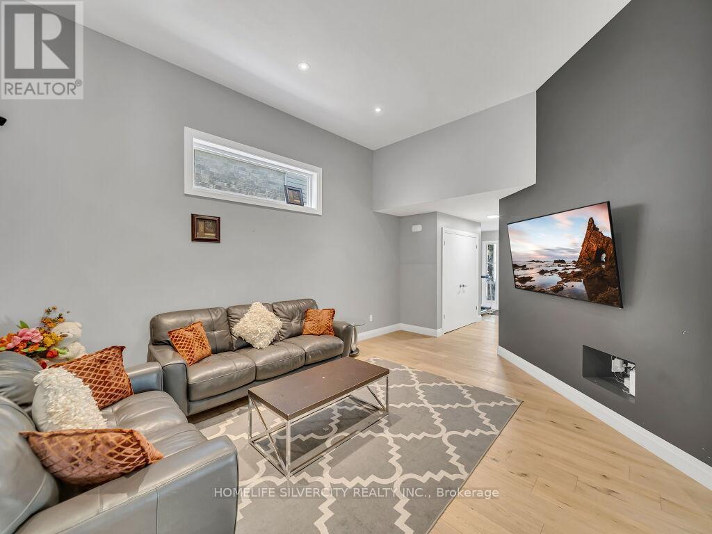 442 Ontario Street, Woodstock, Ontario  N4V 1G7 - Photo 6 - X13218550
