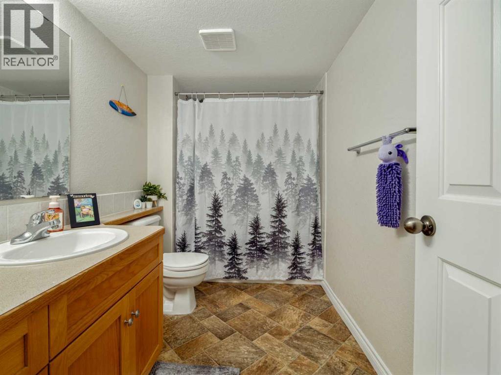 76 Blackfoot Crescent W, Lethbridge, Alberta  T1K 7P7 - Photo 34 - A2314861