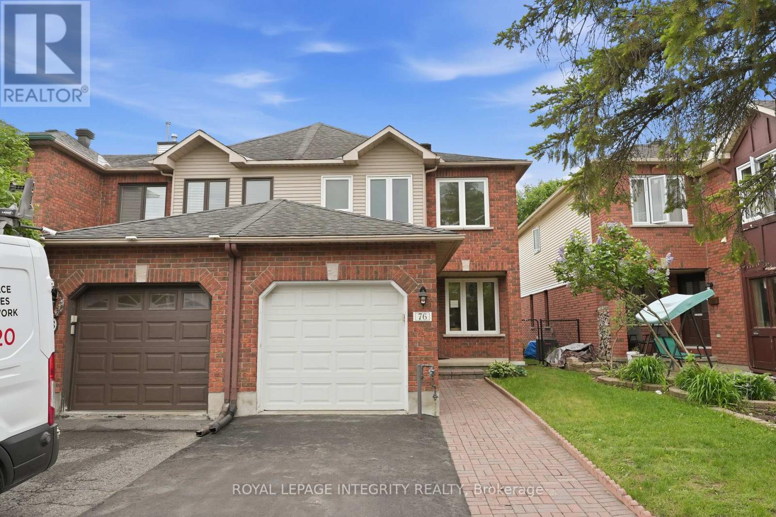 76 HUNTERSWOOD CRESCENT, Ottawa, Ontario