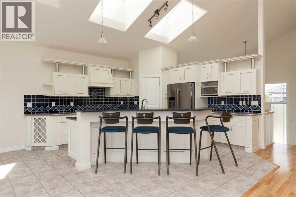73 Fairmont Park Landing S, Lethbridge, Alberta  T1K 7L1 - Photo 12 - A2315327