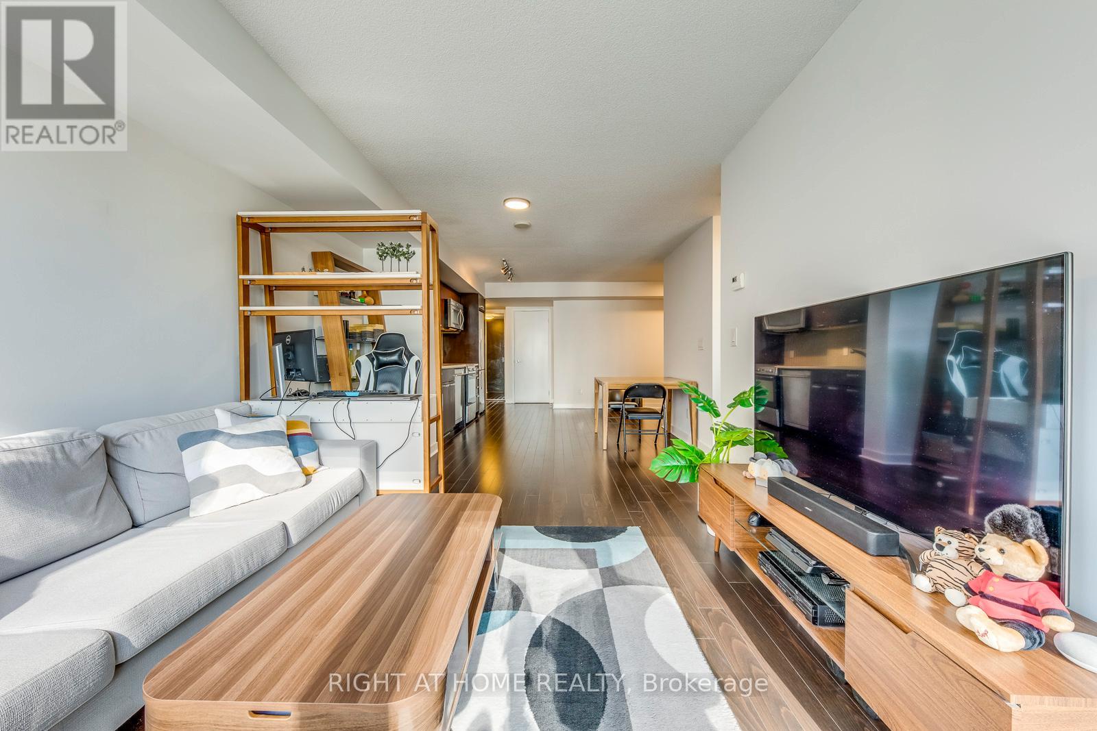 1306 - 295 Adelaide Street W, Toronto, Ontario  M5V 0L4 - Photo 17 - C13218584