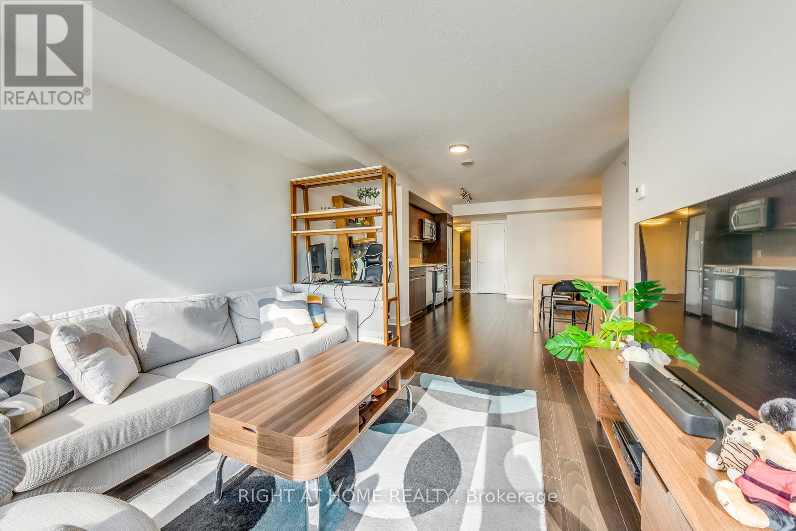 1306 - 295 Adelaide Street W, Toronto, Ontario  M5V 0L4 - Photo 18 - C13218584