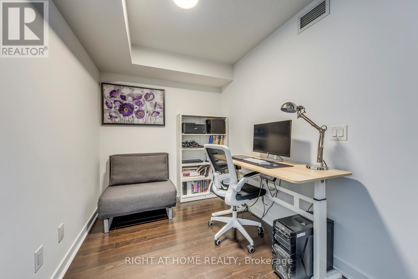 1306 - 295 Adelaide Street W, Toronto, Ontario  M5V 0L4 - Photo 20 - C13218584