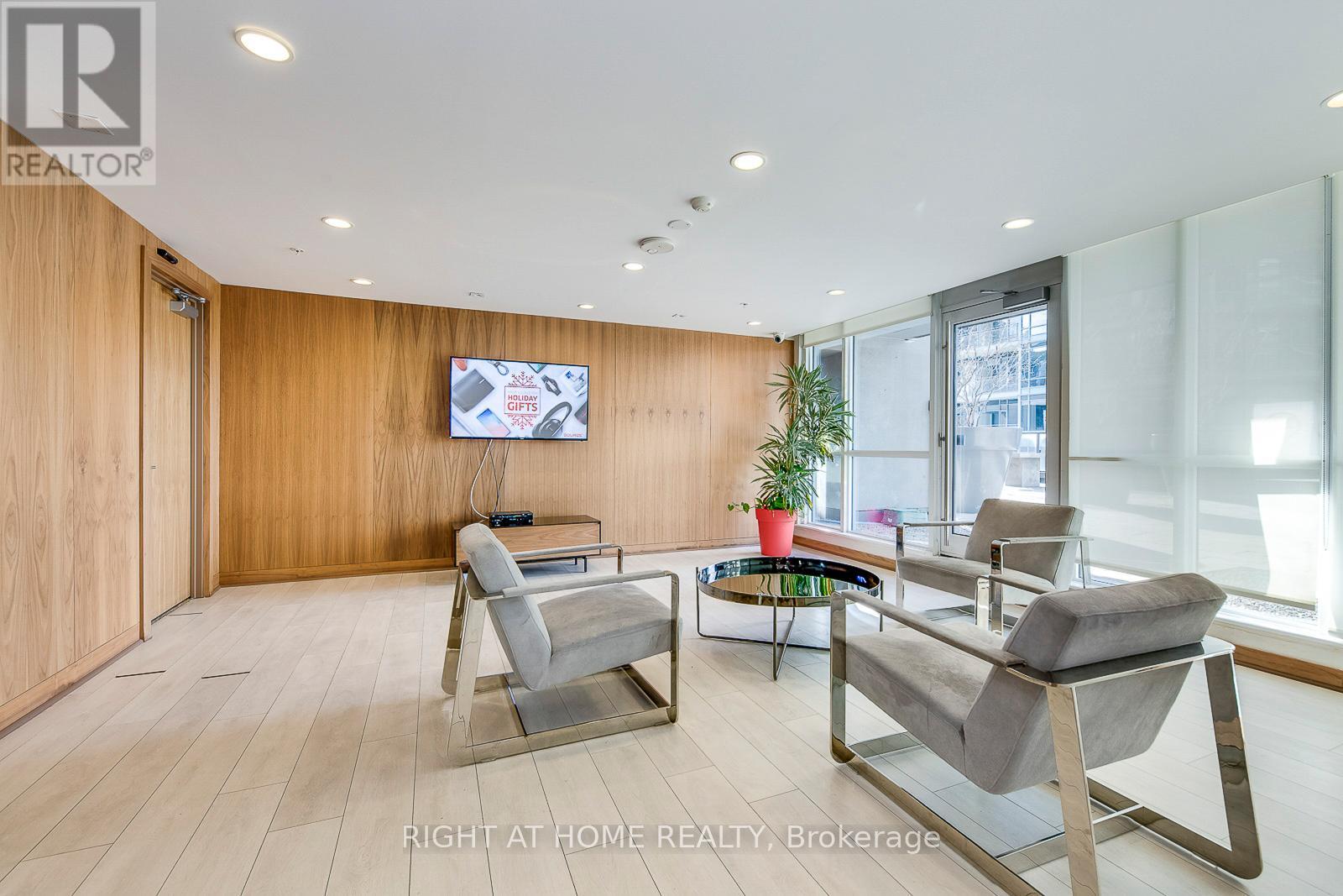 1306 - 295 Adelaide Street W, Toronto, Ontario  M5V 0L4 - Photo 28 - C13218584