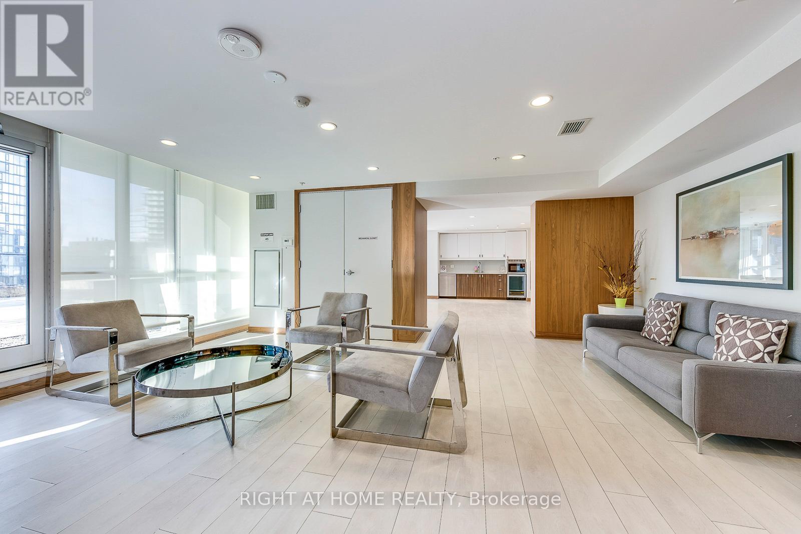 1306 - 295 Adelaide Street W, Toronto, Ontario  M5V 0L4 - Photo 29 - C13218584