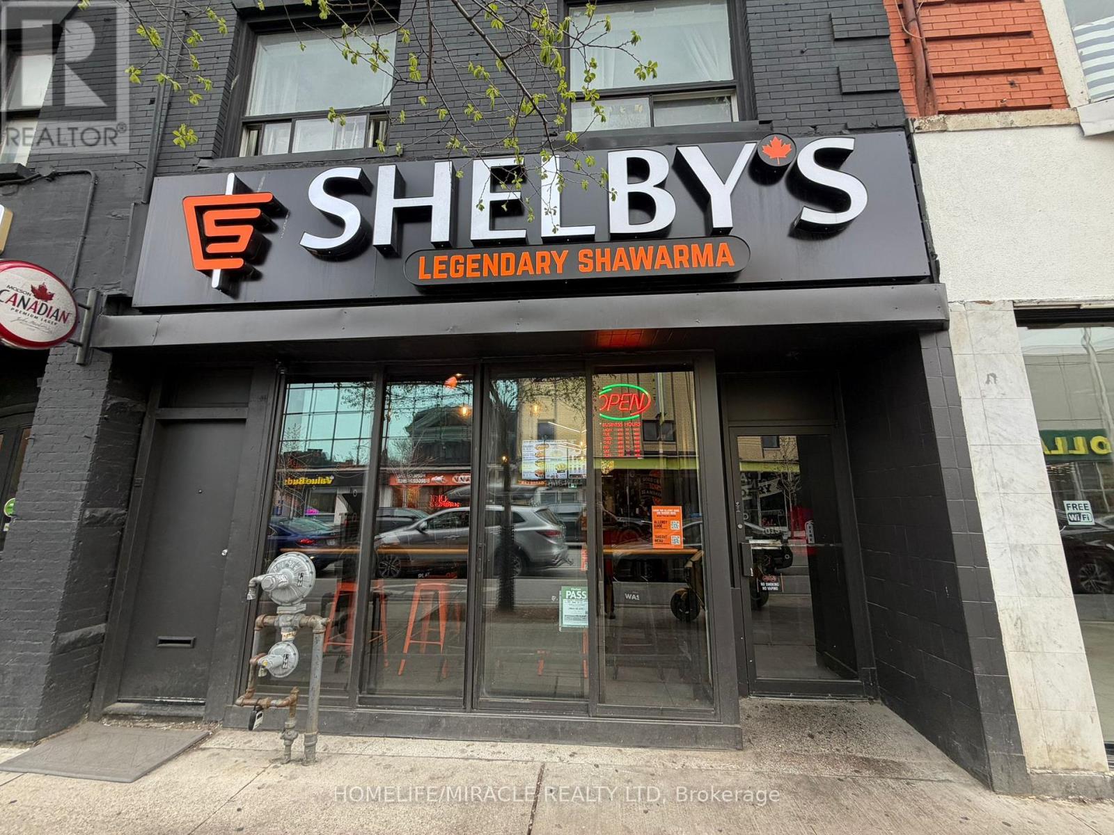 551 BLOOR STREET W, Toronto, Ontario