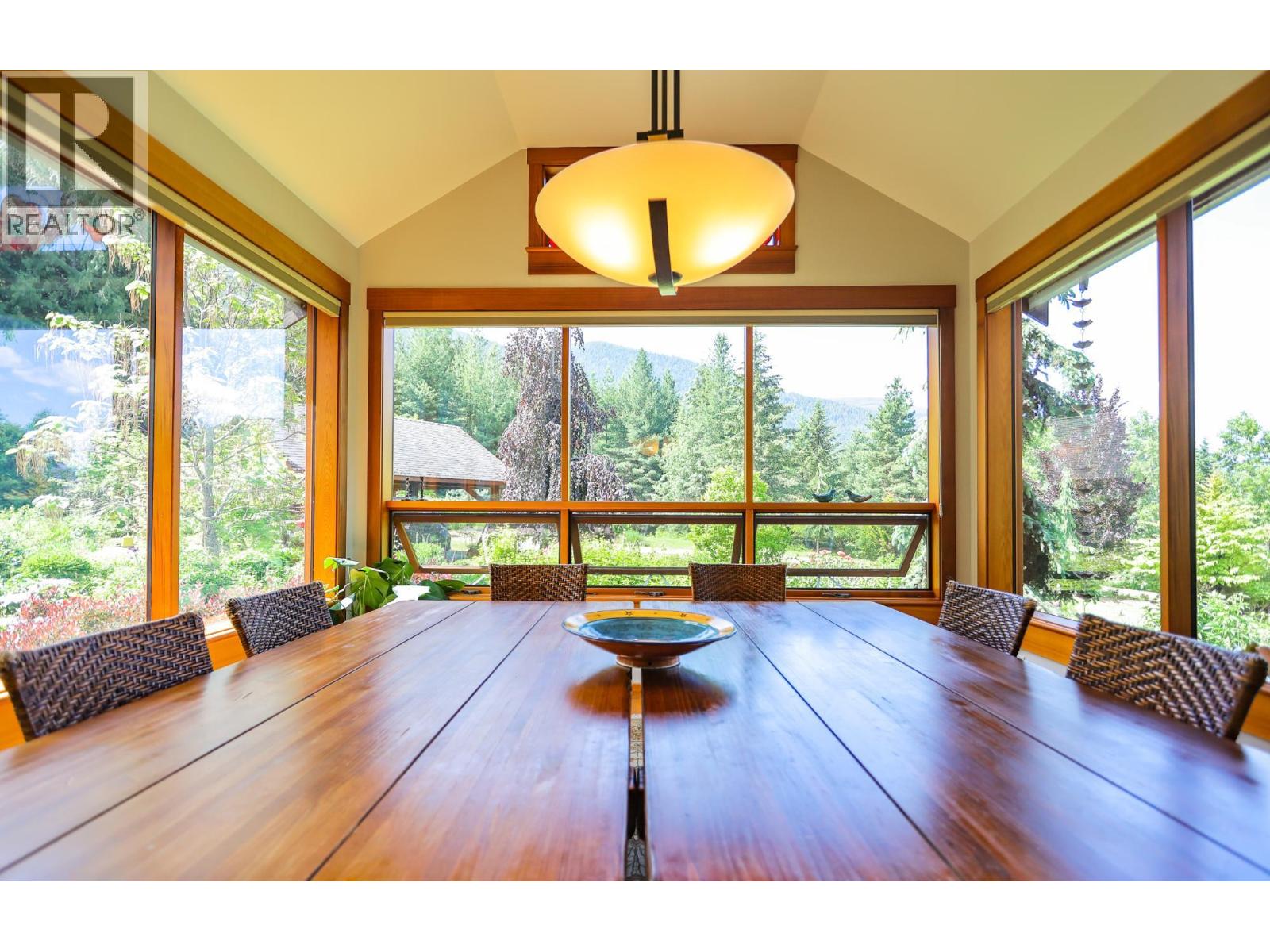 6890 Harrop-Procter Road, Harrop, British Columbia  V1L 6R2 - Photo 15 - 10387698