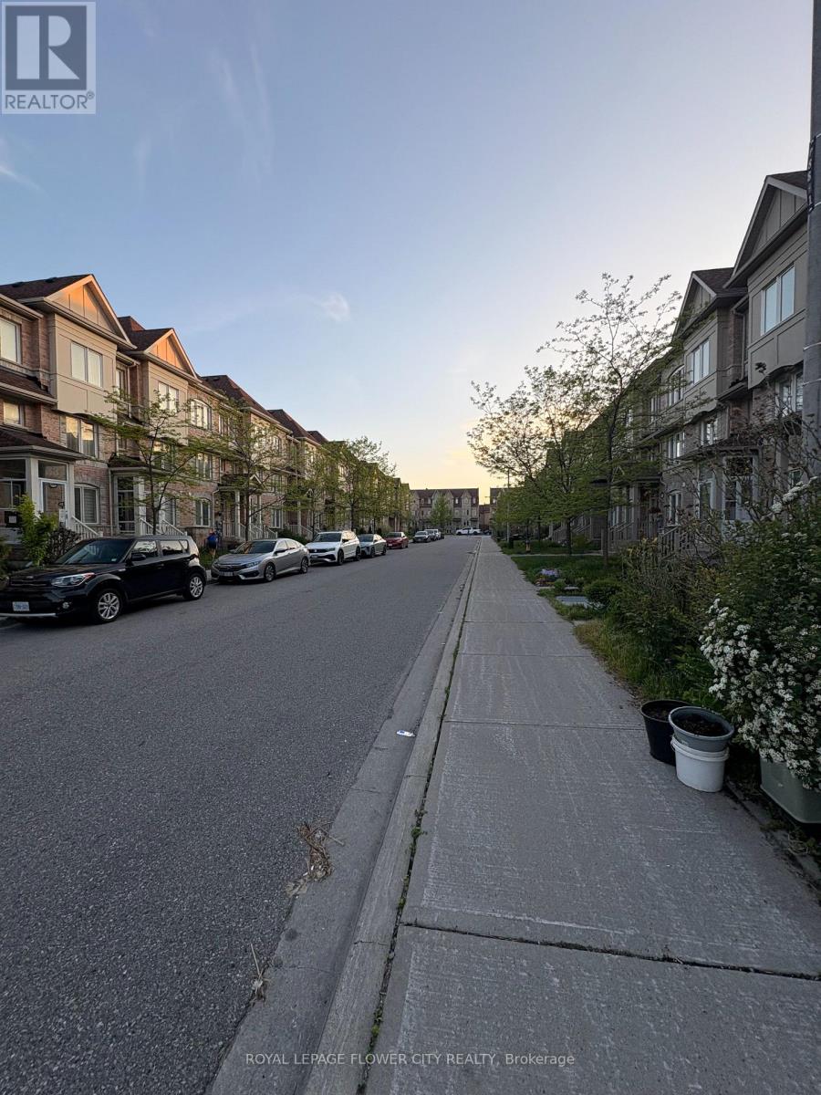 40 DE JONG STREET, Toronto, Ontario