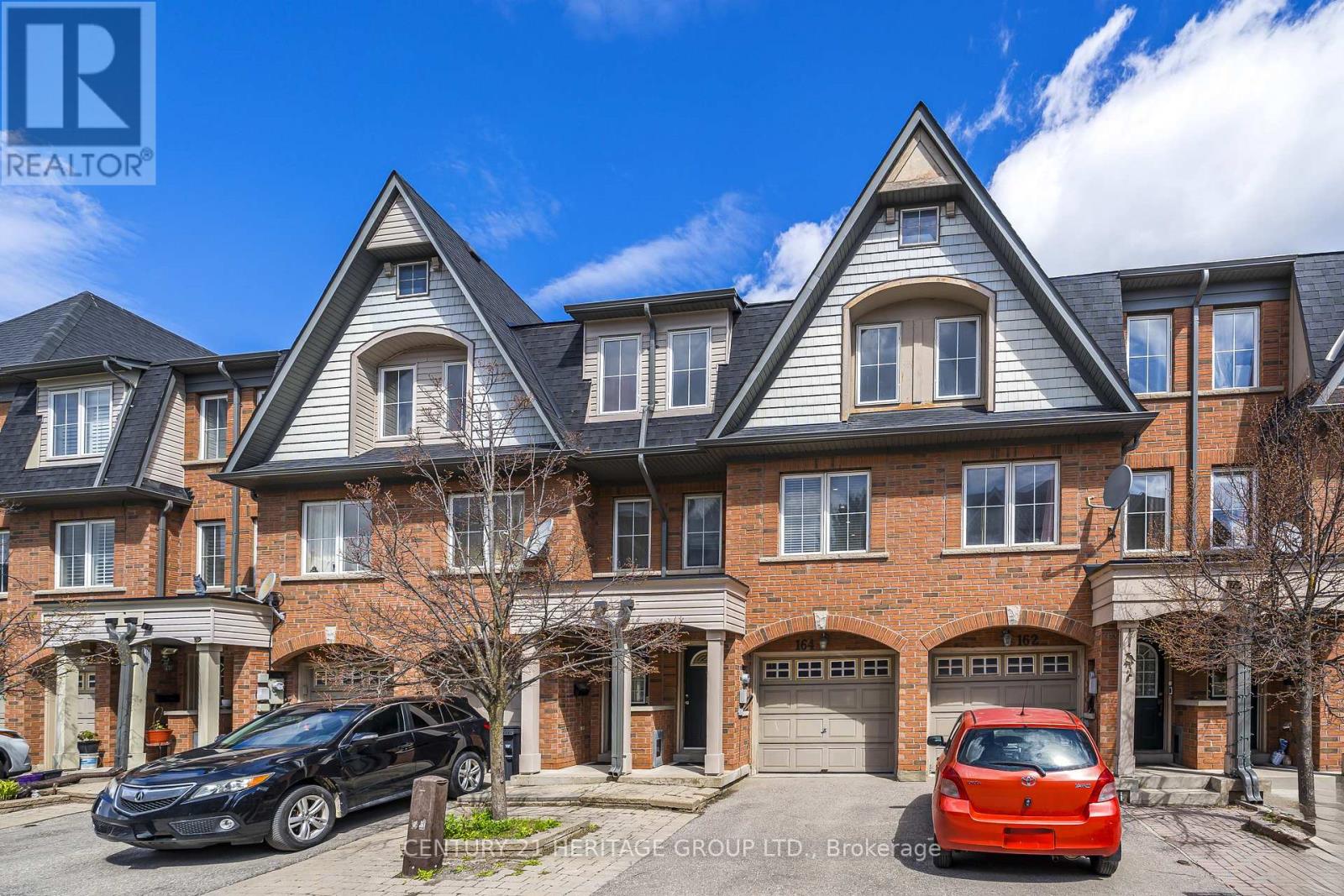 164 Jenkinson Way, Toronto, Ontario  M1P 5H4 - Photo 3 - E13218598
