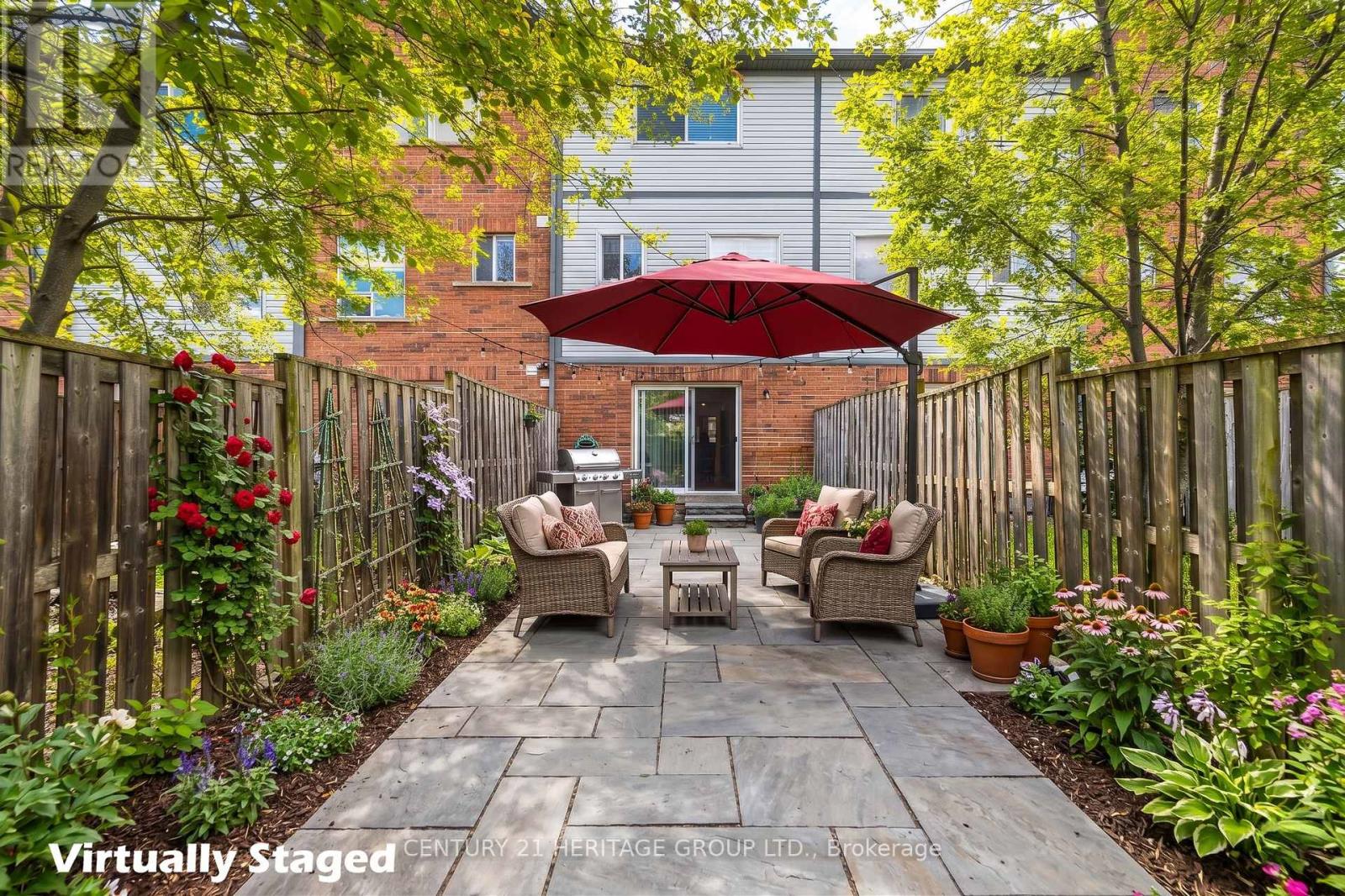 164 Jenkinson Way, Toronto, Ontario  M1P 5H4 - Photo 8 - E13218598