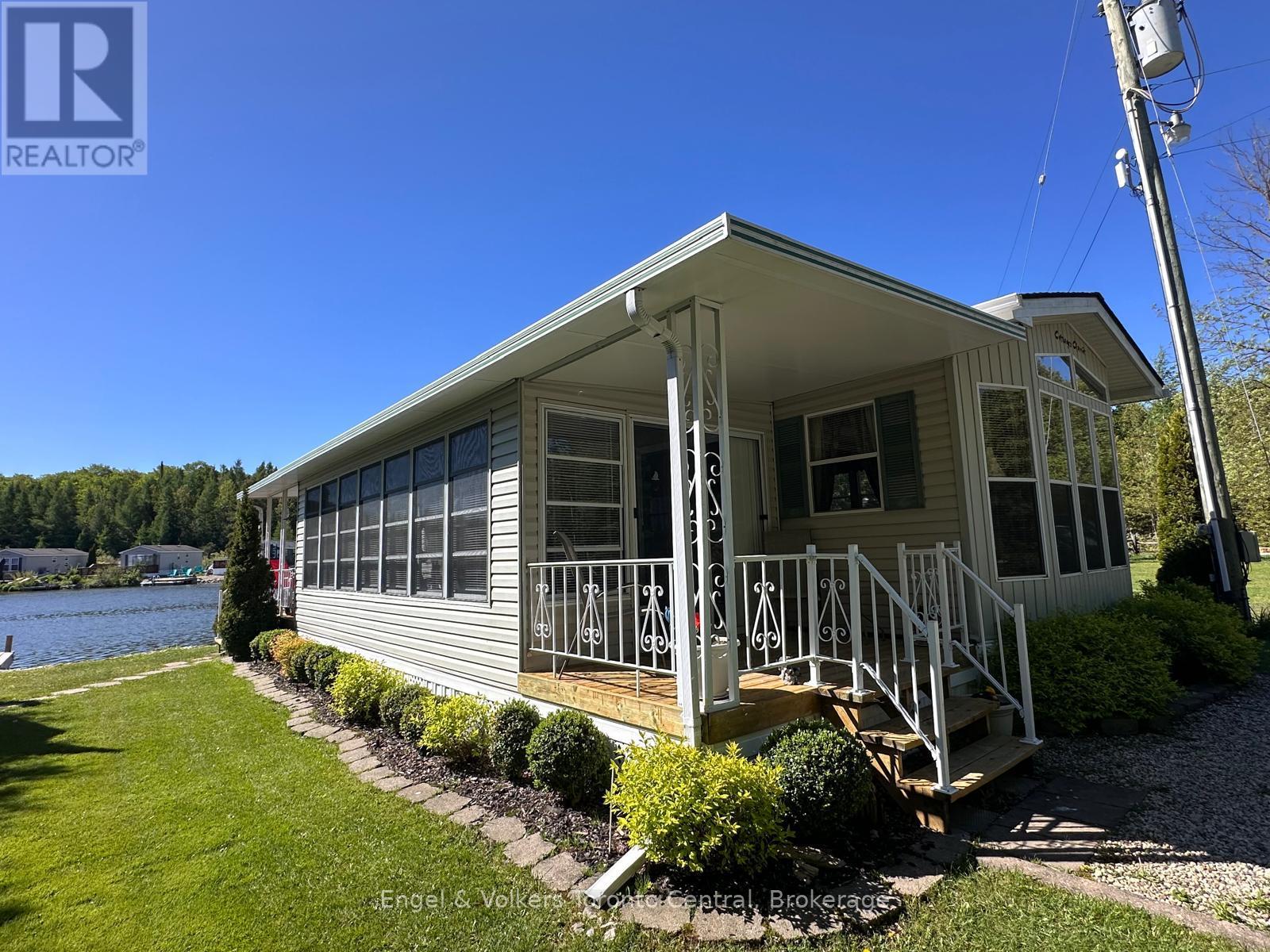 T93 - 7489 Sideroad 5 E, Wellington North, Ontario  N0G 2L0 - Photo 1 - X13218588