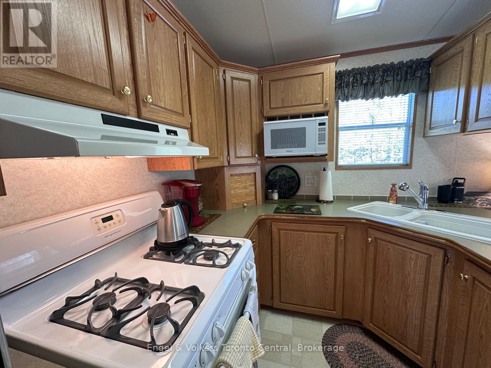 T93 - 7489 Sideroad 5 E, Wellington North, Ontario  N0G 2L0 - Photo 4 - X13218588