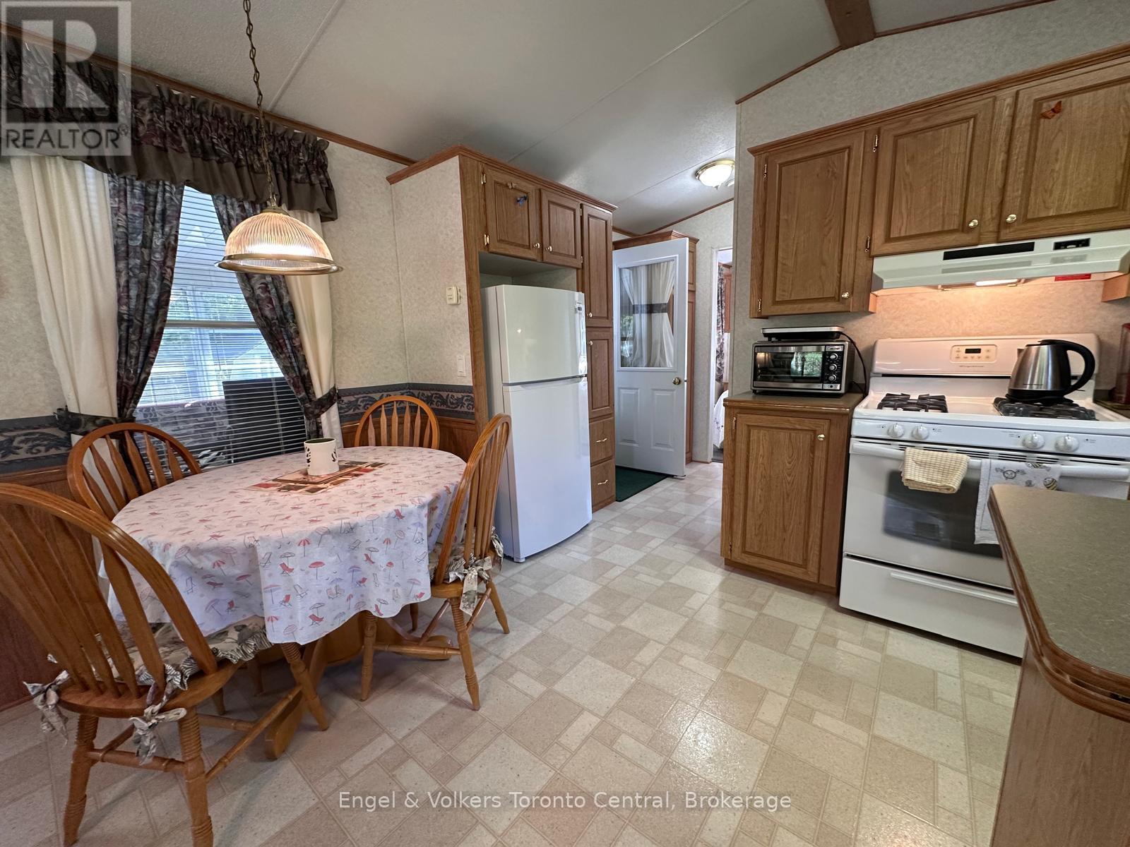 T93 - 7489 Sideroad 5 E, Wellington North, Ontario  N0G 2L0 - Photo 7 - X13218588