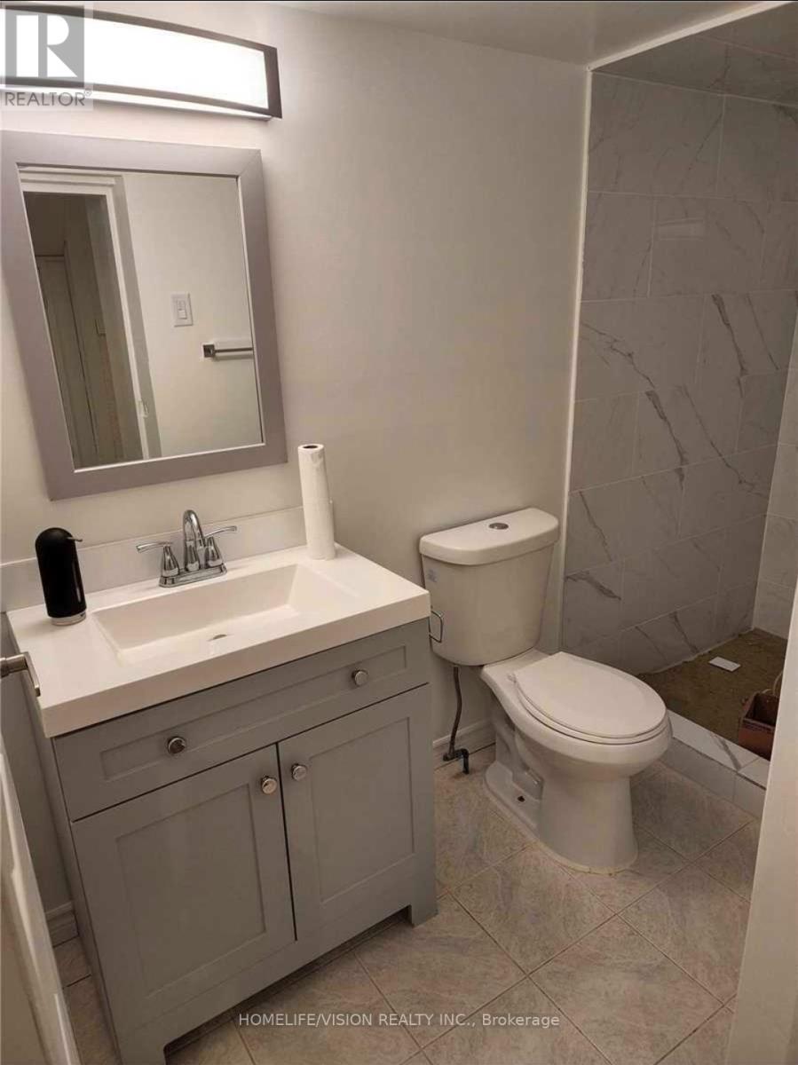 Bsmt - 271 Sussex Ave Avenue, Richmond Hill, Ontario  L4C 2G6 - Photo 4 - N13205338