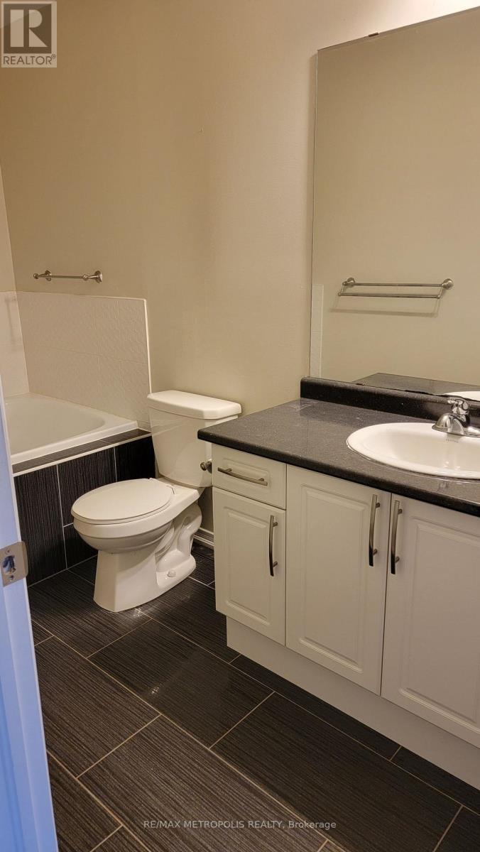 11 Valliere Drive, Markham, Ontario  L6C 0M7 - Photo 19 - N13218562