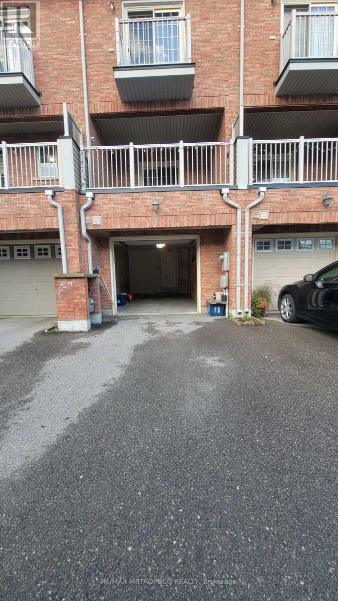 11 Valliere Drive, Markham, Ontario  L6C 0M7 - Photo 27 - N13218562