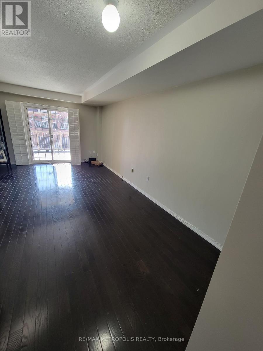 11 Valliere Drive, Markham, Ontario  L6C 0M7 - Photo 7 - N13218562