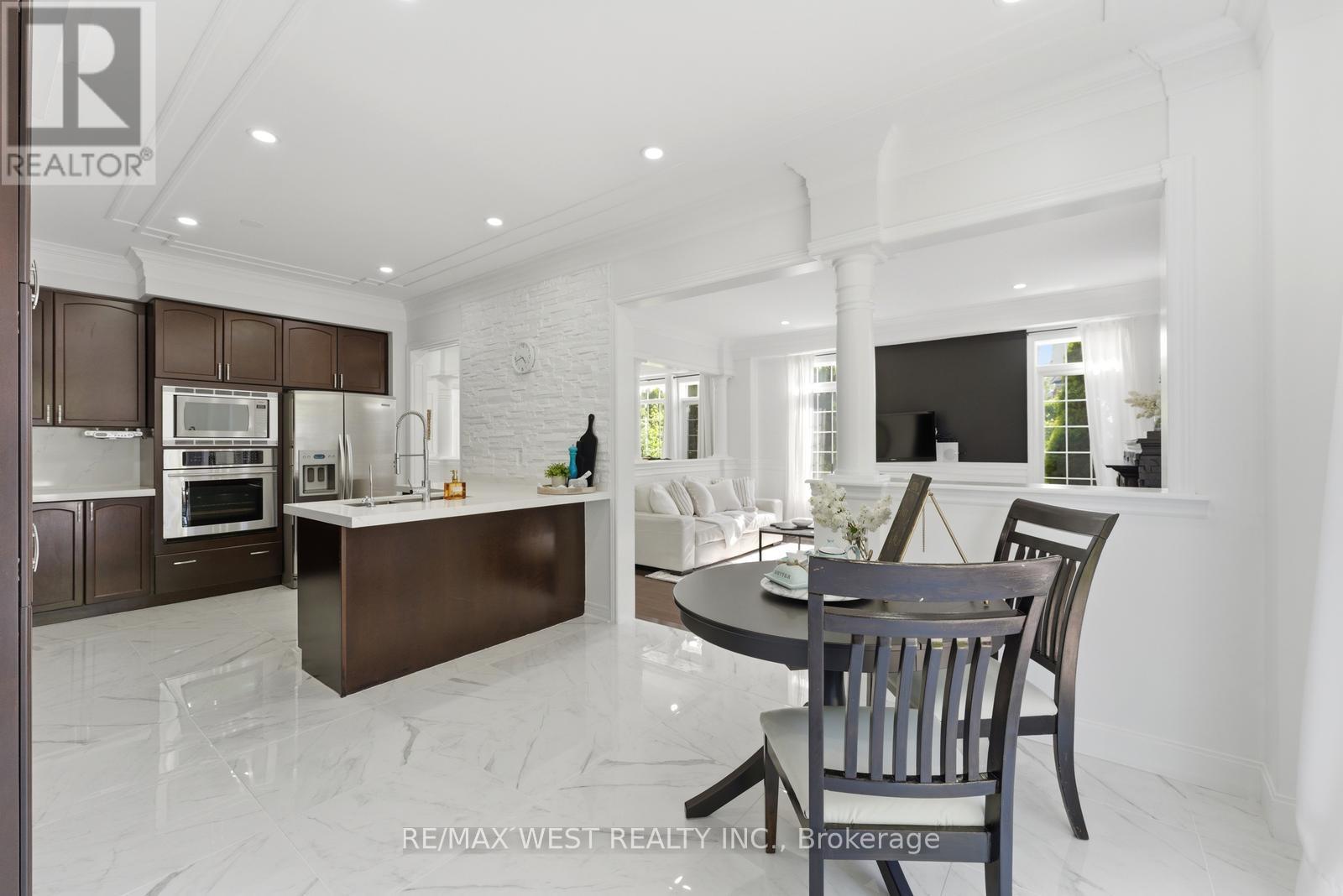 127 Ozner Crescent, Vaughan, Ontario  L4H 0G1 - Photo 10 - N13218600