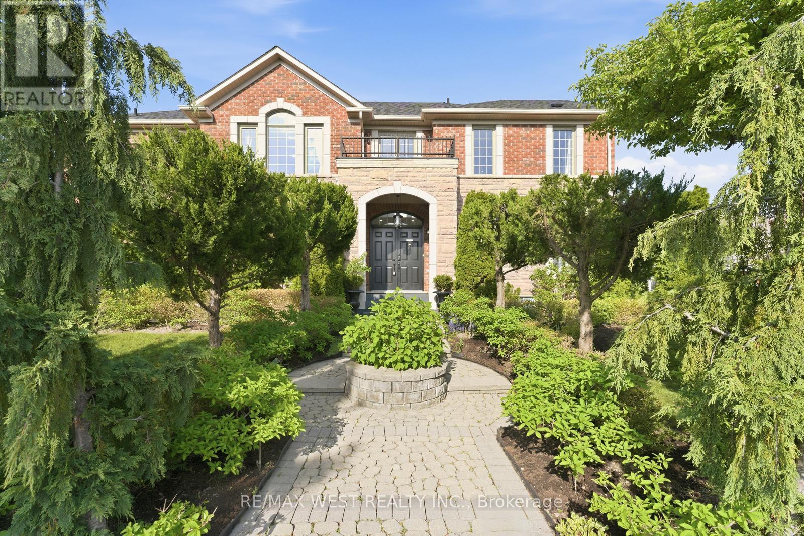 127 Ozner Crescent, Vaughan, Ontario  L4H 0G1 - Photo 46 - N13218600