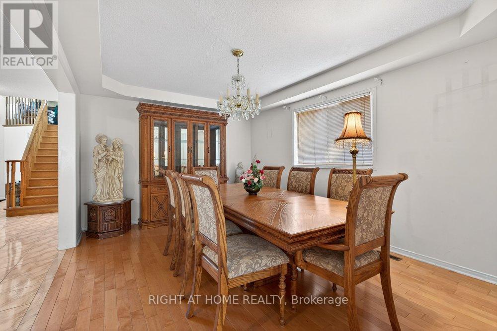 130 Eagleridge Drive, Brampton, Ontario  L6R 1E3 - Photo 19 - W13218576