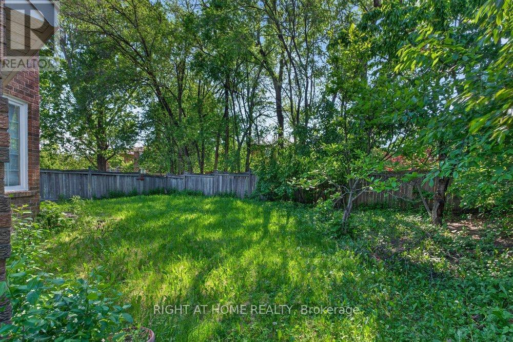 130 Eagleridge Drive, Brampton, Ontario  L6R 1E3 - Photo 25 - W13218576