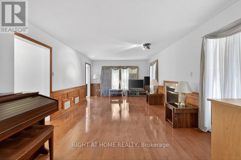 130 Eagleridge Drive, Brampton, Ontario  L6R 1E3 - Photo 6 - W13218576