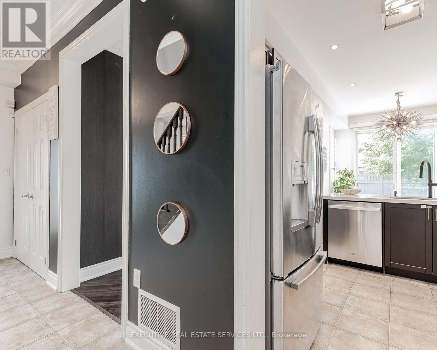 2 Nectarlane Avenue, Caledon, Ontario  L7C 3M8 - Photo 15 - W13218586