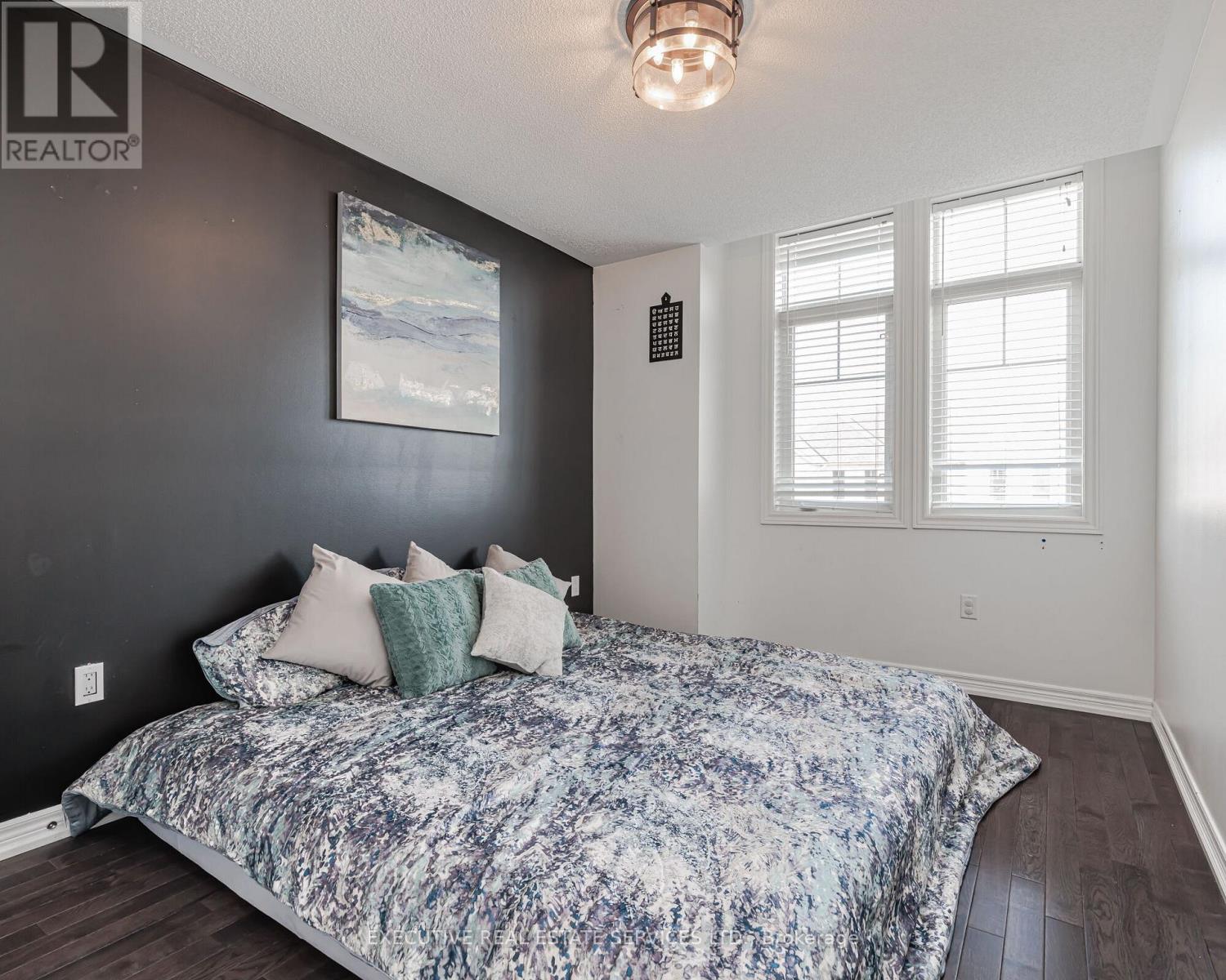 2 Nectarlane Avenue, Caledon, Ontario  L7C 3M8 - Photo 27 - W13218586