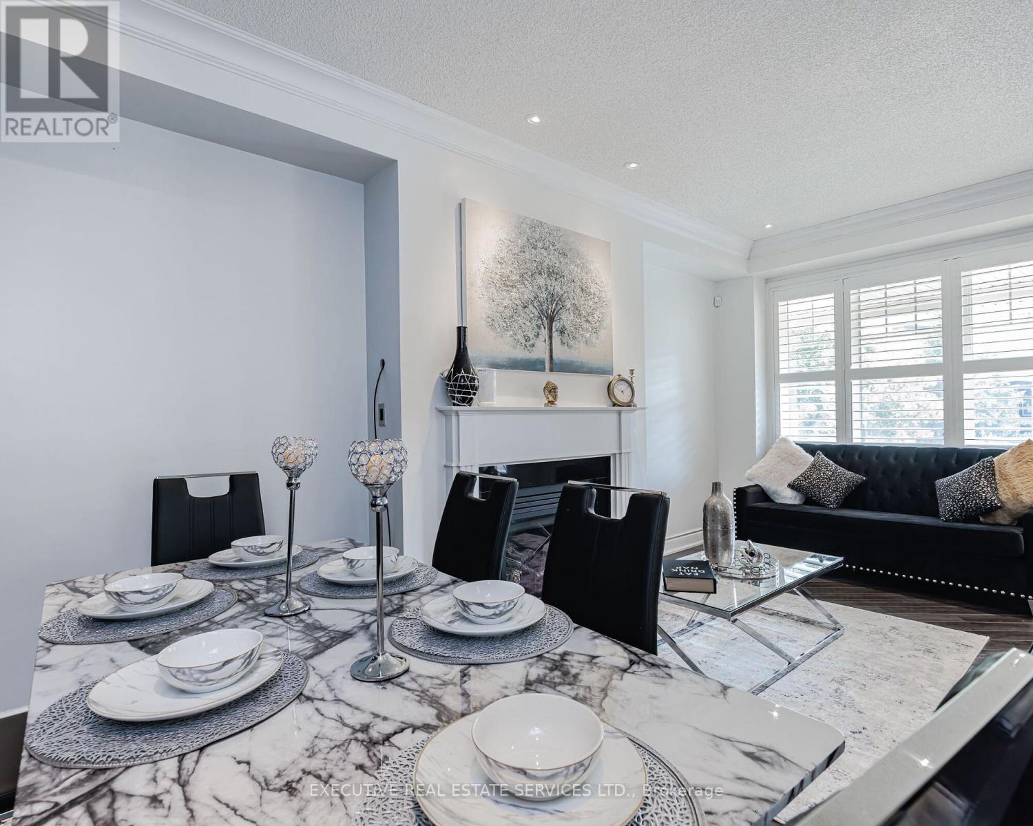 2 Nectarlane Avenue, Caledon, Ontario  L7C 3M8 - Photo 8 - W13218586