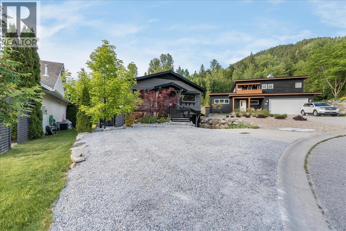 530 Foster Place, Nelson, British Columbia  V1L 7A9 - Photo 12 - 10389170