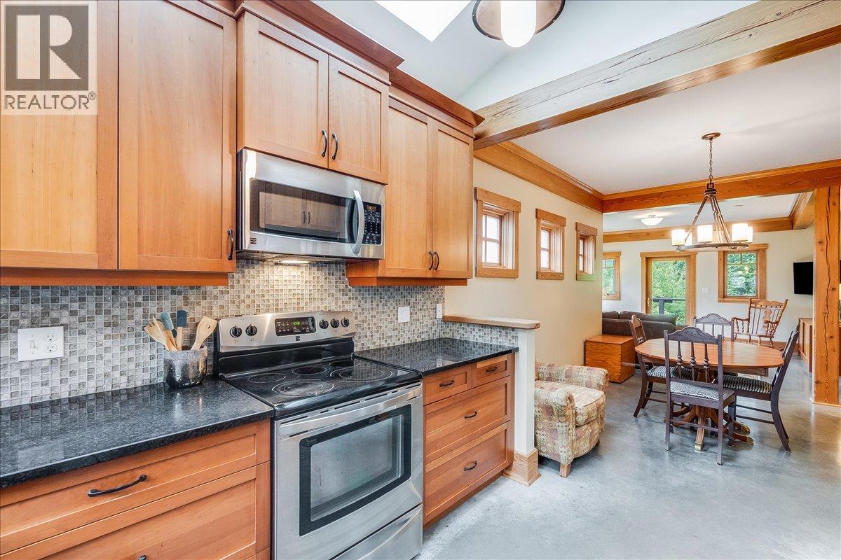 530 Foster Place, Nelson, British Columbia  V1L 7A9 - Photo 24 - 10389170